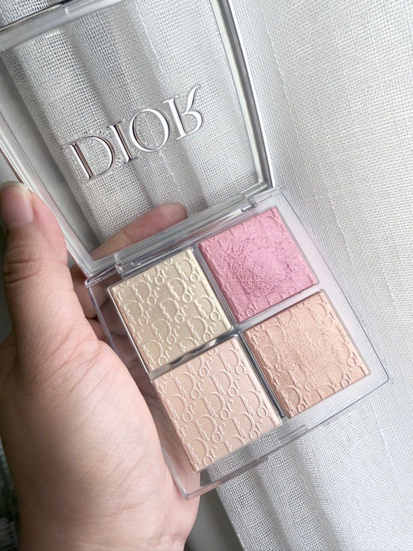 Dior Backstage Glow Face Palette Rosegold (Category: Makeup) located in Taguig. Submitted by its.angelic.xoxo (Listing ID 1430434703, Image 3). Description: As is — 3,500 Purchased locally from Dior Sm Aura 📍Cembo Makati/Taguig.