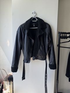 (Category: ) located in . Submitted by kaylausison (Listing ID 1430455215, Image 1). Description: .