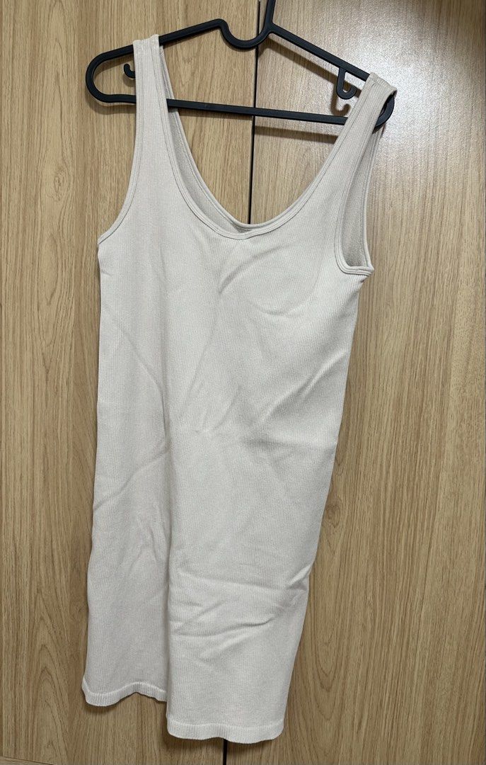 Forever21 Cream Bodycon Dress (Category: Sleeveless) located in Manila. Submitted by gpreloved2026 (Listing ID 1430445770, Image 2). Description: Shipping c/o buyer No return, no exchange .