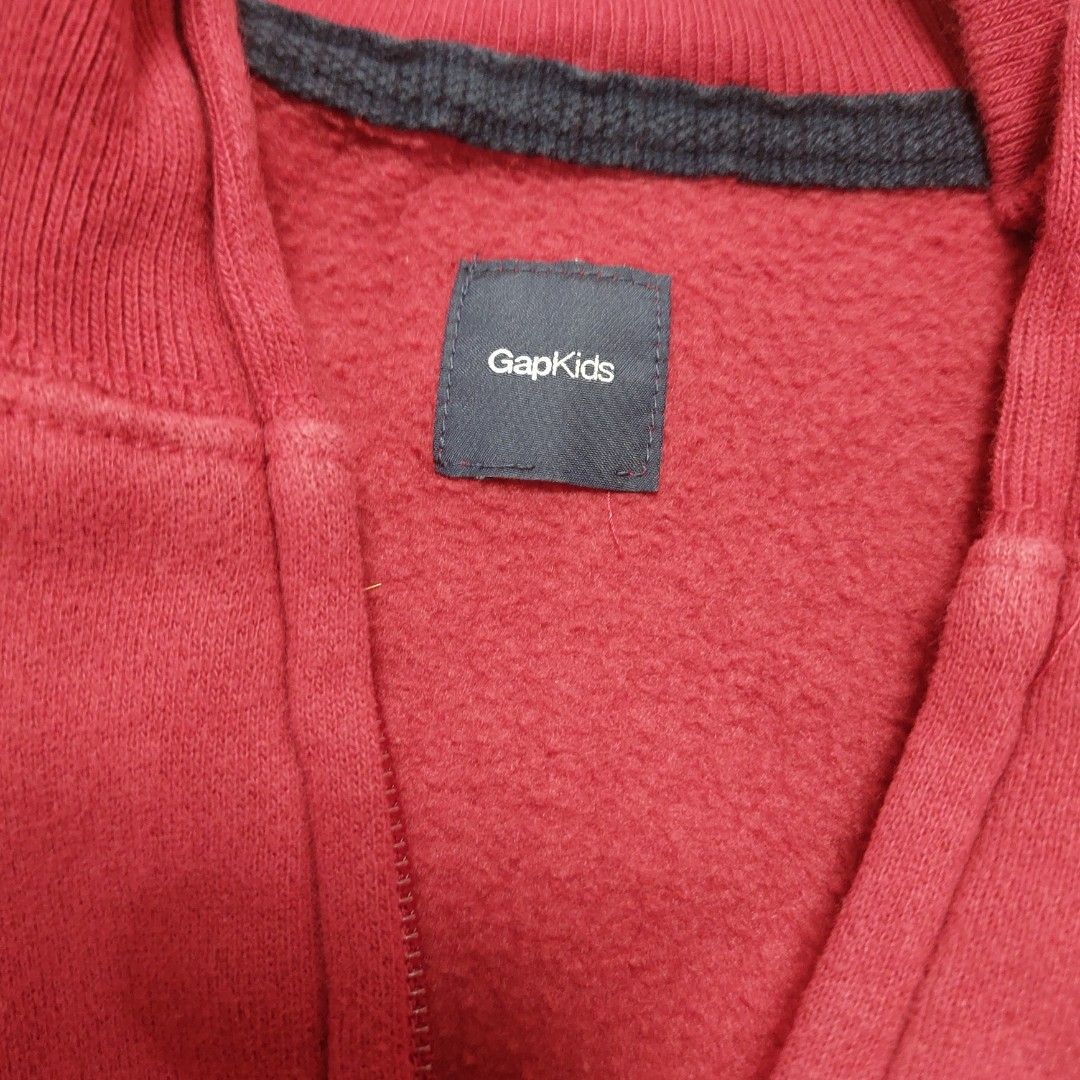 Gap Kids Red Zip Up Bomber Jacket (Category: Coats, Jackets and Outerwear) located in Paranaque City. Submitted by jerassic (Listing ID 1430524013, Image 3). Description: Gap Kids Red Bomber Jacket P350 Size S Dimensions L - 25 in W - 20 in Location: BF Homes Parañaque Meetups: BF Parañaque, Alabang, or Las Piñas :) Shipping available via your courier of choice at your expense and risk. LBC COP/COD is available as well. Payment via GCash, Maya, G