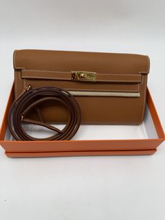 (Category: ) located in . Submitted by az.purse (Listing ID 1430554347, Image 1). Description: .