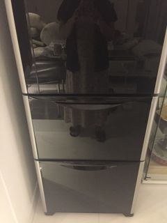 (Category: ) located in . Submitted by clochette (Listing ID 1430405519, Image 1). Description: .