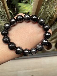 (Category: ) located in . Submitted by crystal_gem_world (Listing ID 1430446834, Image 1). Description: .