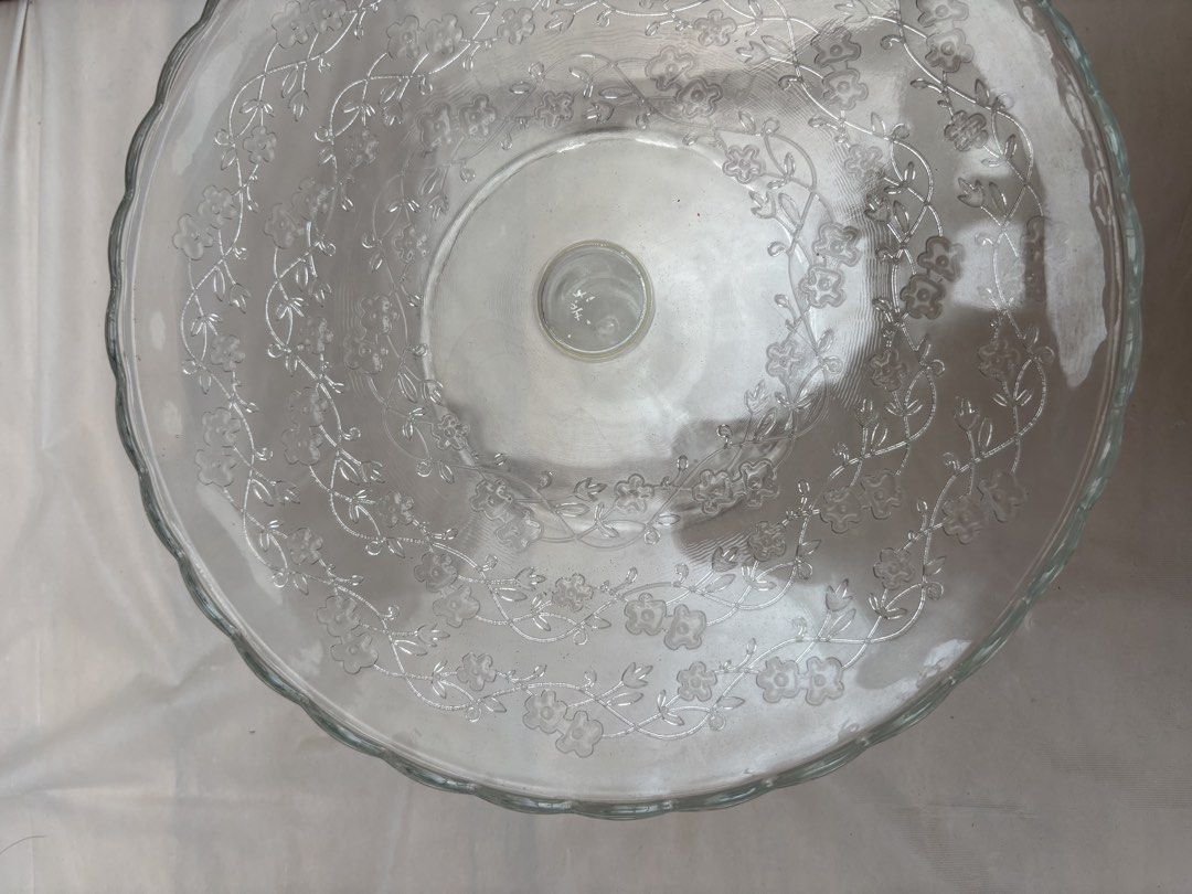 IKEA Floral Glass Cake Stand (Category: Other Kitchenware & Tableware) located in Manila. Submitted by morimarche (Listing ID 1430458844, Image 2). Description: ✔️ Lightly used ✔️ No box Simple and pretty display piece for cakes or pastries. 💡 Great for home bakers .
