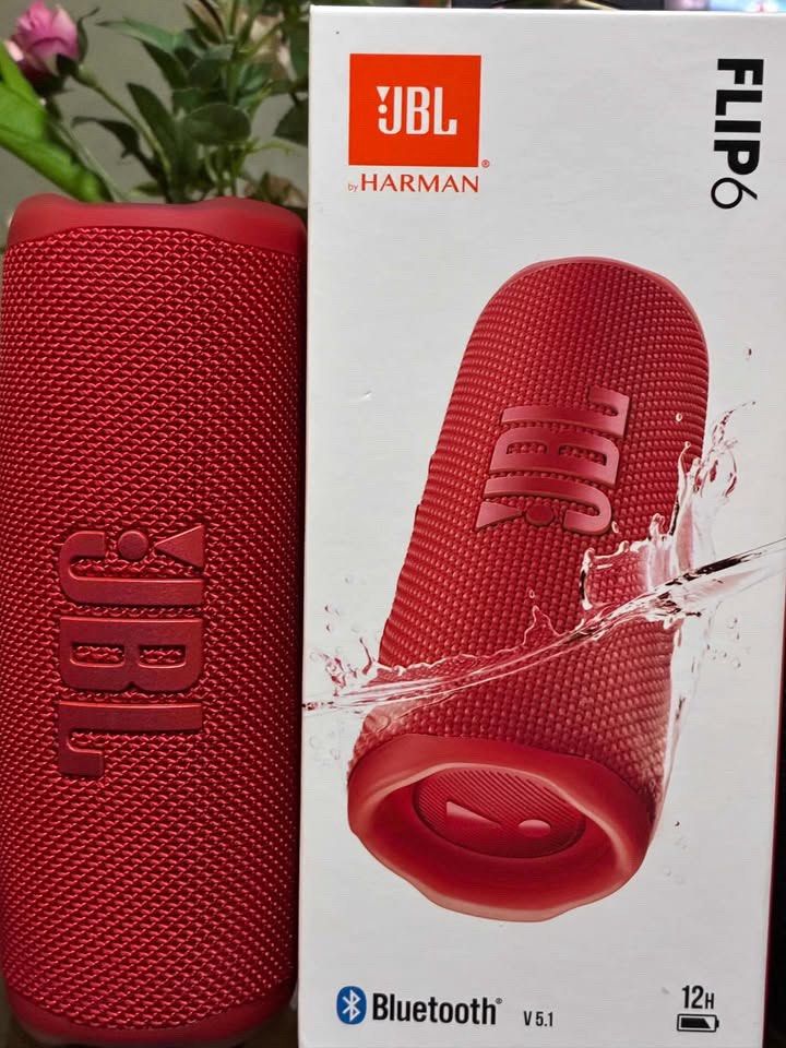 JBL Flip 6 Bluetooth Speaker (Category: Soundbars, Speakers & Amplifiers) located in Antipolo. Submitted by prettyy25 (Listing ID 1430465010, Image 1). Description: brand new .