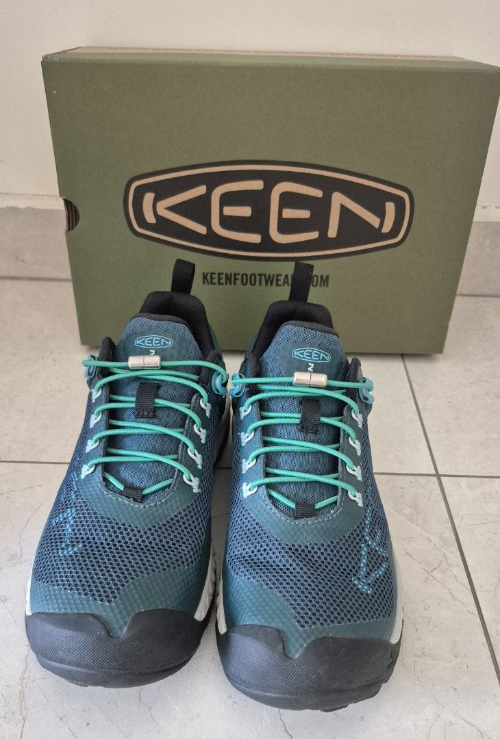KEEN NXIS EVO WP Women's Hiking Shoes - Sea Moss (Category: Sneakers) located in Singapore. Submitted by apachekemosabe (Listing ID 1430517600, Image 3). Description: light & water resistant idea for hiking and trekking with toe comfort space and protection. Size 23.5 cm .