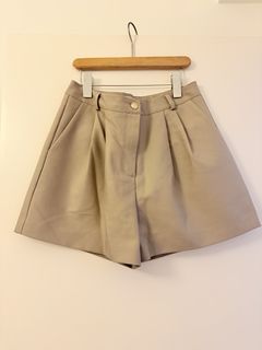 （分類：）位於 。 由 eyecandy_lux 提交（商品編號 1430579490，圖片 1）。簡介： 。