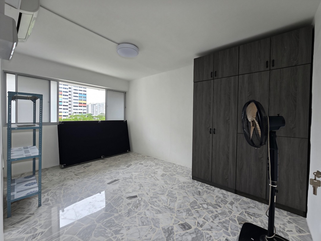 (Category: ) located in . Submitted by ronloh (Listing ID 1428122136, Image 1). Description: .