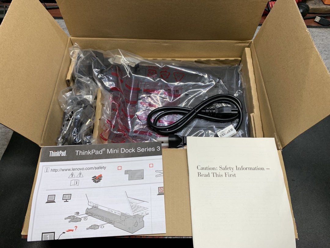 Lenovo ThinkPad Mini Dock Series 3 Model 4337 (Category: Laptops & Notebooks) located in Paranaque City. Submitted by seb_trading (Listing ID 1430406365, Image 2). Description: brand new with original box with lock key for Lenovo Laptop model: T400S, T410, T410S, T4101, T420, T420S, T420i, T430, T430S, T430i, T510, T520, T530, L412, L512, L420, L430, L530, X220, X220S, X220i, X230, X230s, X230i, W510 last price Paranaque area.
