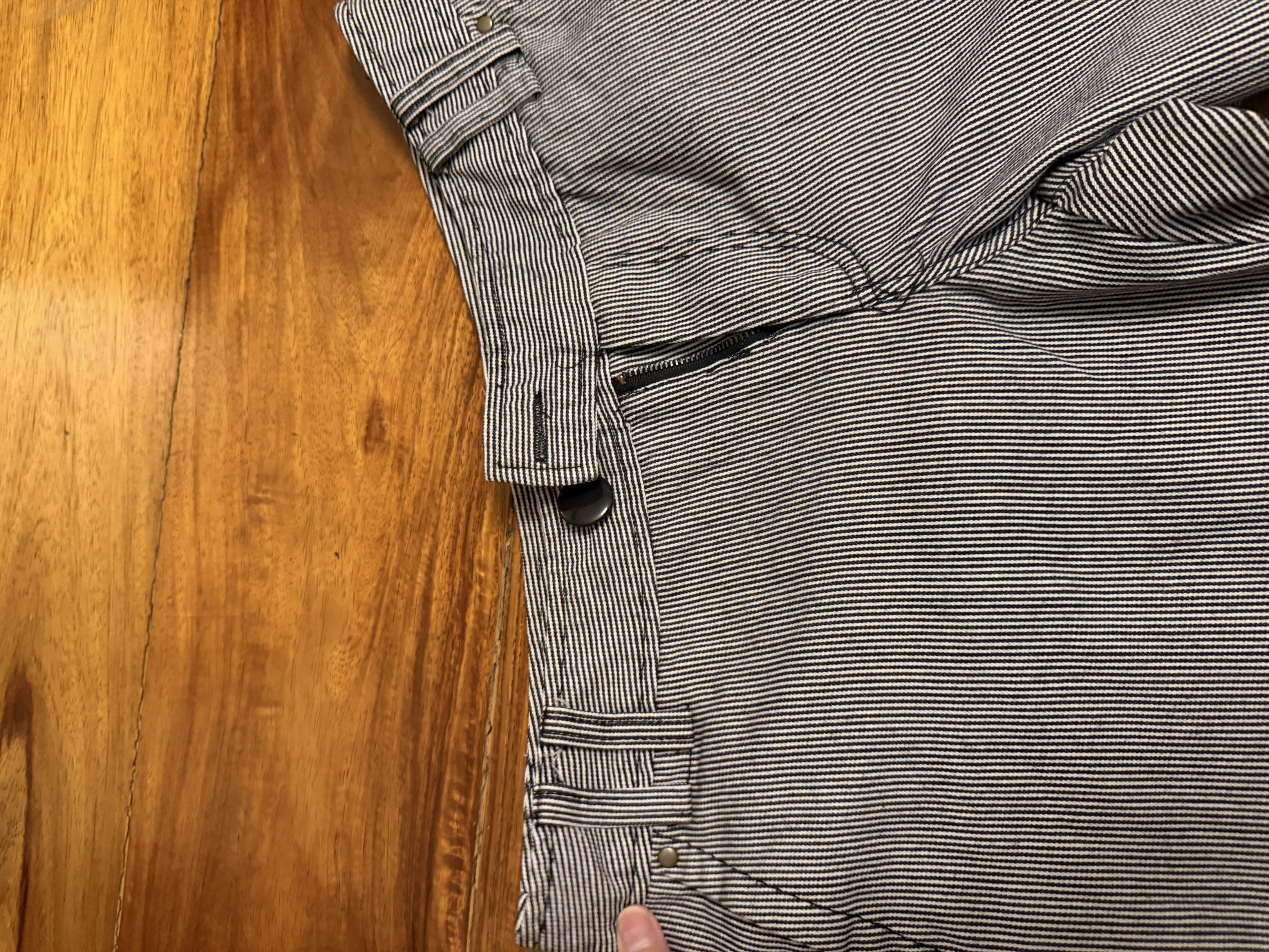 low rise striped trousers (Category: Other Bottoms) located in Pasig City. Submitted by enneil (Listing ID 1430550599, Image 2). Description: unique low rise trousers with a stripe design not my style but cute and in good condition no when worn, measurements in photos label on item is M.