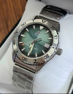 (Category: ) located in . Submitted by notorious_watches (Listing ID 1430573361, Image 1). Description: .
