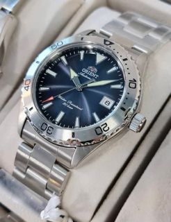 (Category: ) located in . Submitted by notorious_watches (Listing ID 1430573385, Image 1). Description: .