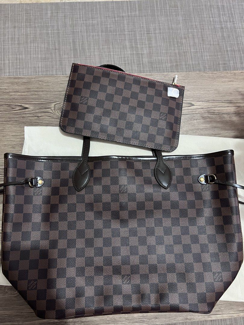 Lv neverfull MM (Category: Luxury Bags & Wallets) located in Manila. Submitted by luxurytreasure.ph (Listing ID 1430527007, Image 2). Description: .