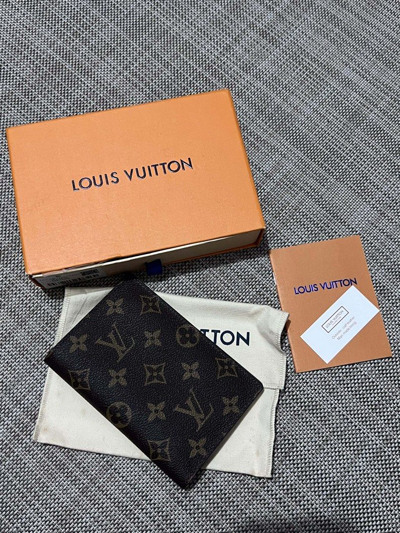 Lv passport holder (Category: Luxury Bags & Wallets) located in Manila. Submitted by luxurytreasure.ph (Listing ID 1430539068, Image 2). Description: .