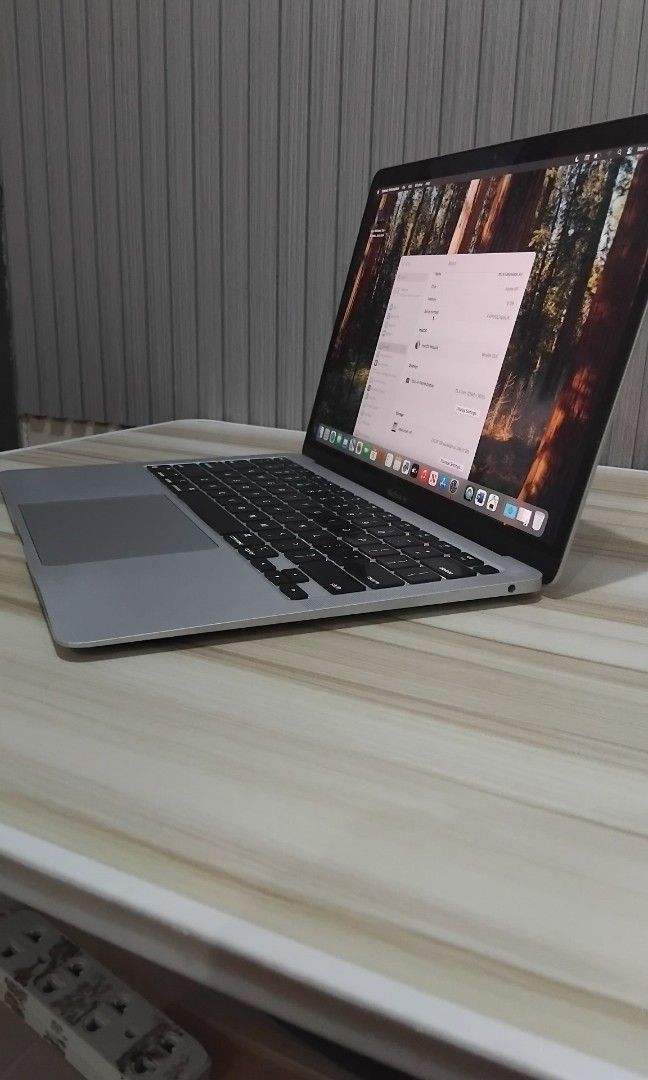 Macbook Air M1 (Category: Laptops & Notebooks) located in Manila. Submitted by najebmaminta.02 (Listing ID 1430552101, Image 3). Description: For Sale MACBOOK AIR M1 MacOS Sequoia Version 15.6 Built-in Retina Display 13.3-inch (2560 x 1600) Memory 8GB-256GB Open for Meet up✅️ Manila area only ✅️ SameDay delivery COP - COD PM FOR INTERESTED 0997-579-7491 Price:24,500 Model Information: - Serial Number: D81623A7ZEP8MJRBT - Device Name: bq20z451 - P