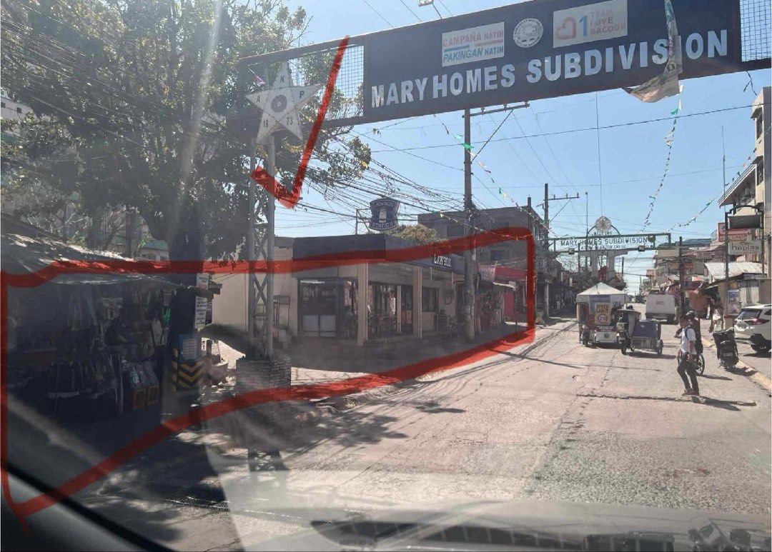 Molino Paliparan Commercial Property (Category: Commercial) located in Paranaque City. Submitted by mysticfish.5a94f1 (Listing ID 1430484450, Image 2). Description: For Sale COMMERCIAL PROPERTY WITH INCOME ALONG MOLINO - PALIPARAN ROAD, BACOOR, CAVITE LOT AREA : 1,589 sqm PRICE: ₱40k/sqm ( ₽63,560,000.00) Existing Tenants: 📍Lawson 📍Angel’s Burger 📍Chooks to Go 📍 plus various market stalls Located right beside Puregold Molino Town Center Few e