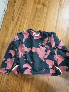 (Category: ) located in . Submitted by declutter023 (Listing ID 1430449146, Image 1). Description: .