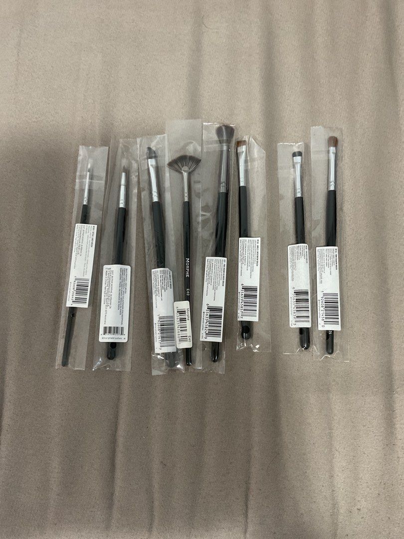 Morphe Brushes Bundle (Category: Makeup) located in Quezon City. Submitted by lightly_loved (Listing ID 1430453493, Image 1). Description: New Never Used Price is firm No low ballers.