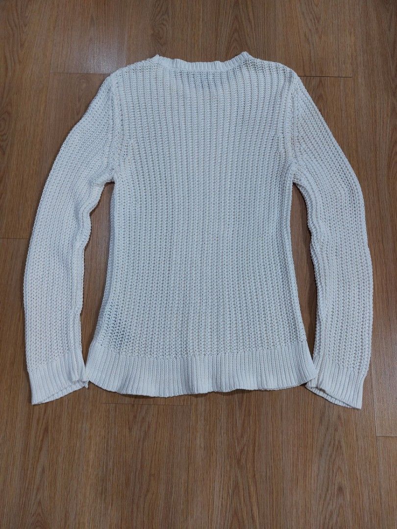 Nautica White Cable Knit Sweater - XL (Category: Coats, Jackets and Outerwear) located in Paranaque City. Submitted by jerassic (Listing ID 1430524464, Image 2). Description: Nautica White Cable Knit Sweater P500 Size XL on tag Dimensions L - 30 in W - 21 in Sleeves - 29 in Location: BF Homes Parañaque Meetups: BF Parañaque, Alabang, or Las Piñas :) Shipping available via your courier of choice at your expense and risk. LBC COP/COD is available a