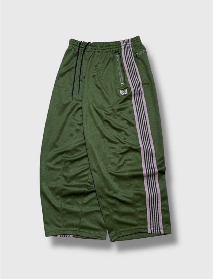 Needles Japan H.D Cut Track Pants (Category: Jeans) located in Subic. Submitted by kanyeah (Listing ID 1430581235, Image 1). Description: Waist: 30-36 Length: 38 Hem: 11.
