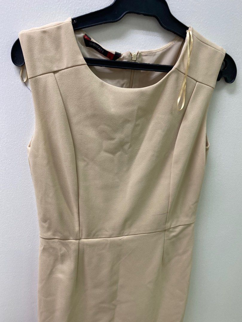 Beige Women Dress -Medium (Category: Dresses) located in Manila. Submitted by nallazaid (Listing ID 1430432824, Image 2). Description: women dress- still in very good condition mediun: 27-28” waistline and stretchable Women as tag..