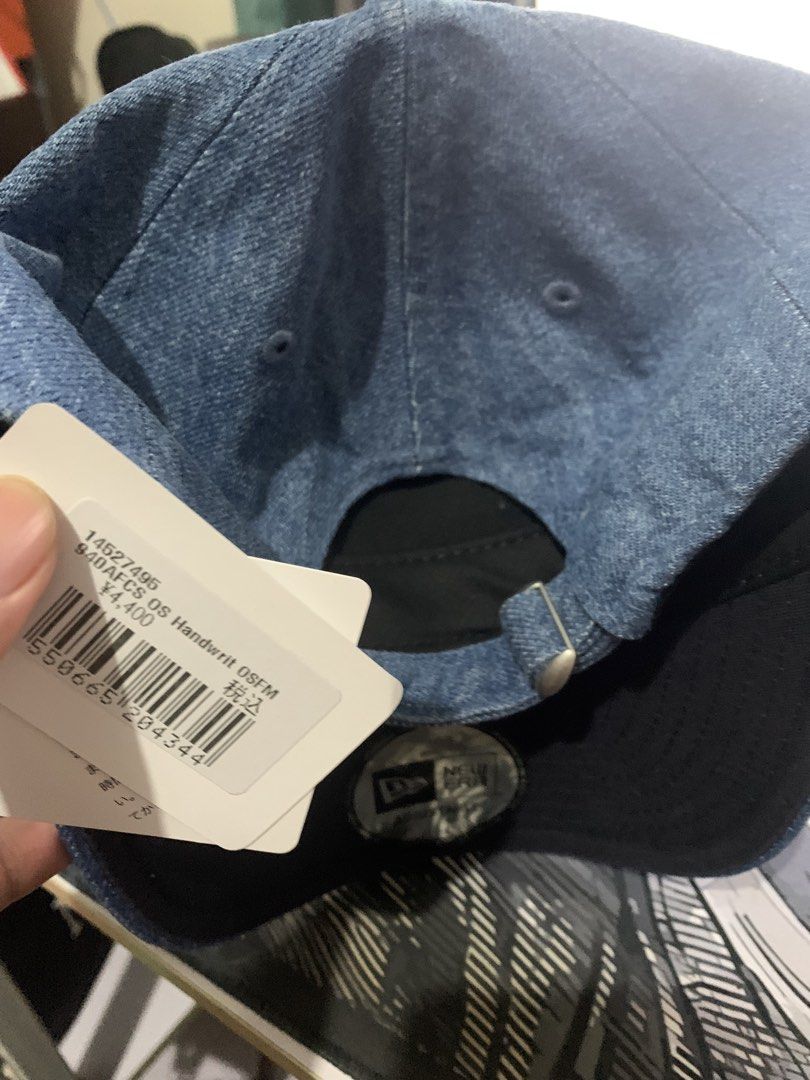 New Era Denim Cap Japan Exlusive A-Frame Metal Script Logo (Category: Caps & Hats) located in Santa Cruz. Submitted by rexhalili24 (Listing ID 1430587585, Image 3). Description: Orig New Era A Frame denim strap metal logo scipt 3k + SF Location: Sta. Cruz, Laguna.