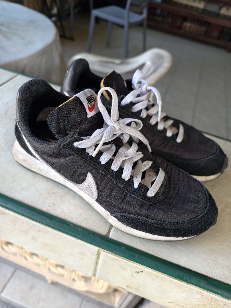 Nike Air Tailwind 79 (Category: Sneakers) located in Mexico. Submitted by ayyel (Listing ID 1430404514, Image 2). Description: Classic Nike Daybreak sneakers in black. Size 7 Mens In good condition Issue: None 900 plus sf. .