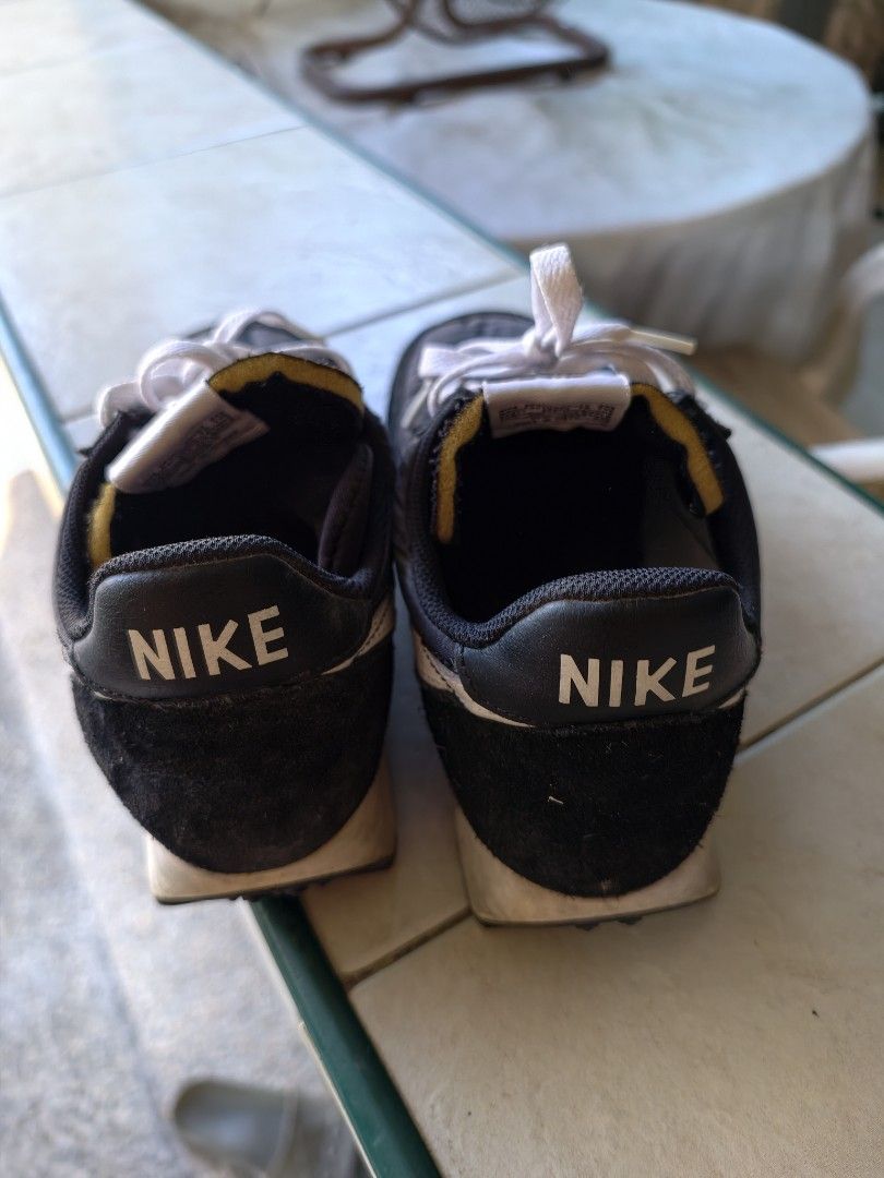 Nike Air Tailwind 79 (Category: Sneakers) located in Mexico. Submitted by ayyel (Listing ID 1430404514, Image 3). Description: Classic Nike Daybreak sneakers in black. Size 7 Mens In good condition Issue: None 900 plus sf. .