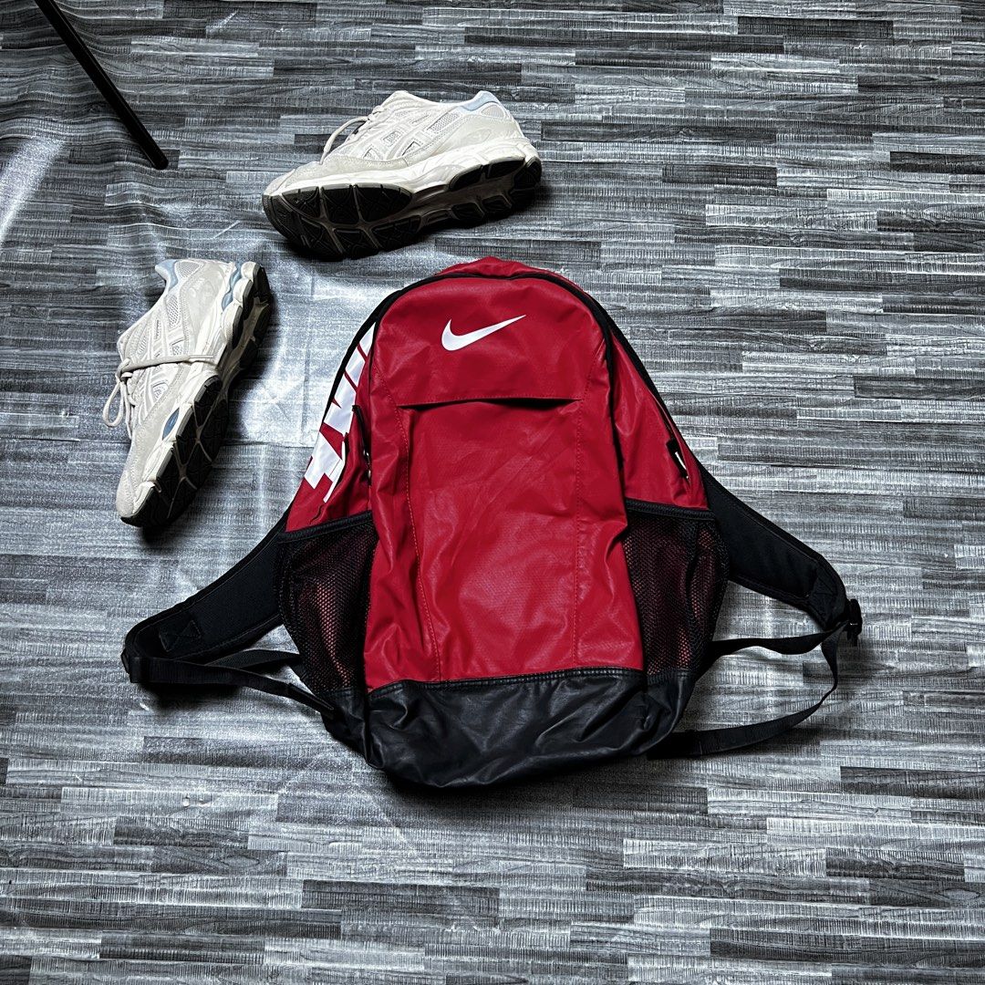NIKE BACKPACK (Category: Backpacks) located in Kuala Kubu Baru. Submitted by riyustoremy (Listing ID 1430569921, Image 1). Description: Dm for purchase Negotiable.
