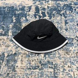 (Category: ) located in . Submitted by triplethrift_ (Listing ID 1430560776, Image 1). Description: .