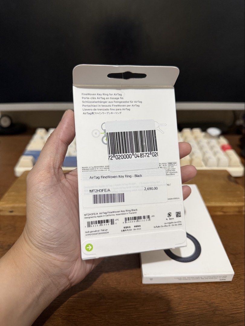 Original FineWoven AirTag Key Ring Case Cover (Category: Cases & Sleeves) located in Manila. Submitted by razelysonn (Listing ID 1430573291, Image 2). Description: FIXED PRICE & Brand new location: Binondo mnl .