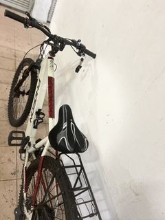 （分類：）位於 。 由 rarelion.89e593 提交（商品編號 1430489437，圖片 1）。簡介： 。