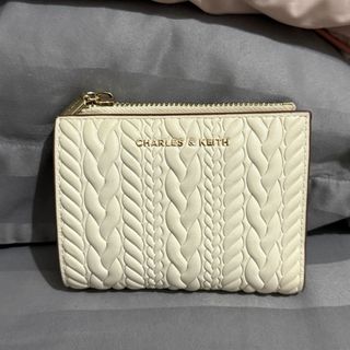 (Kategori: ) berada di . Dikirim oleh torise (ID iklan 1430538410, Gambar 1). Deskripsi: .