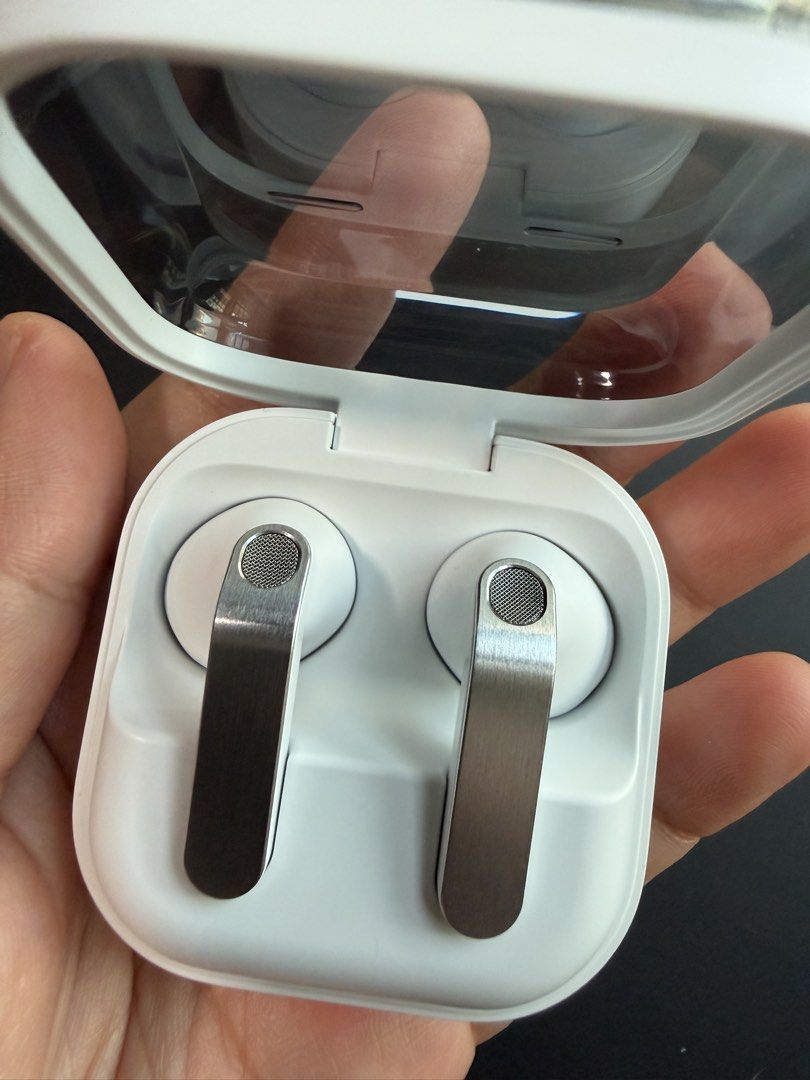 Samsung buds 4424053685261455362