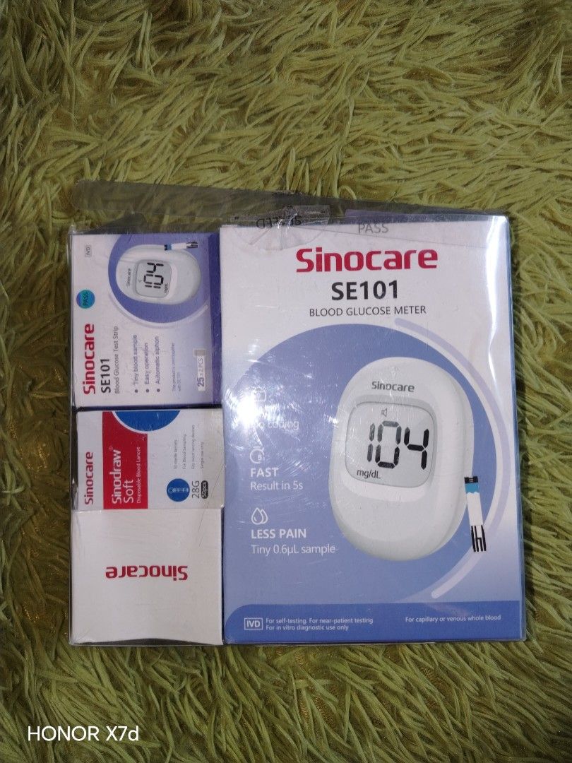 Sinocare SE101 Blood Glucose Meter (Category: Medical Supplies & Tools) located in San Luis. Submitted by cknfaithtoysshop1831 (Listing ID 1429787075, Image 1). Description: Sinocare SE101 Blood Glucose Meter. Features include easy no coding, fast results in 5 seconds, and less pain with a tiny 0.6uL sample. The meter displays a reading of 5.8 mmol/L. Includes the meter, test strips, and lancets. The box is sealed..
