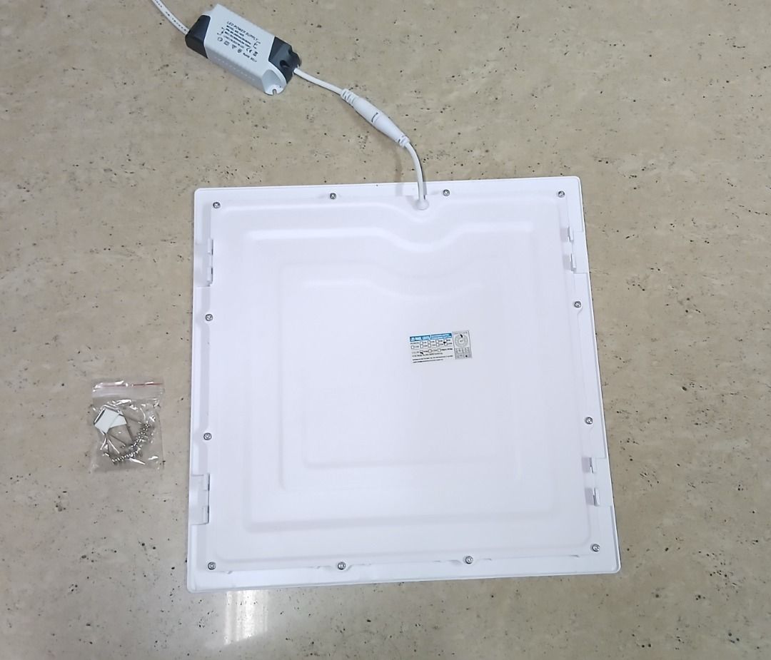 SMD LED Panel Light Slim Downlights 25W Daylight 29cm (Category: Lighting) located in Manila. Submitted by toplen (Listing ID 1430475181, Image 3). Description: Color: White Shape: Round, Square Size: 29cm Watts: 25W Voltage: 85~265V 50/60Hz High brightness High Cri Energy saving Elegant apperance Long working life Use good quality LED resistance light falling. Highly-efficient electronics ballast ensure to long lifespan using. More than 3 times 