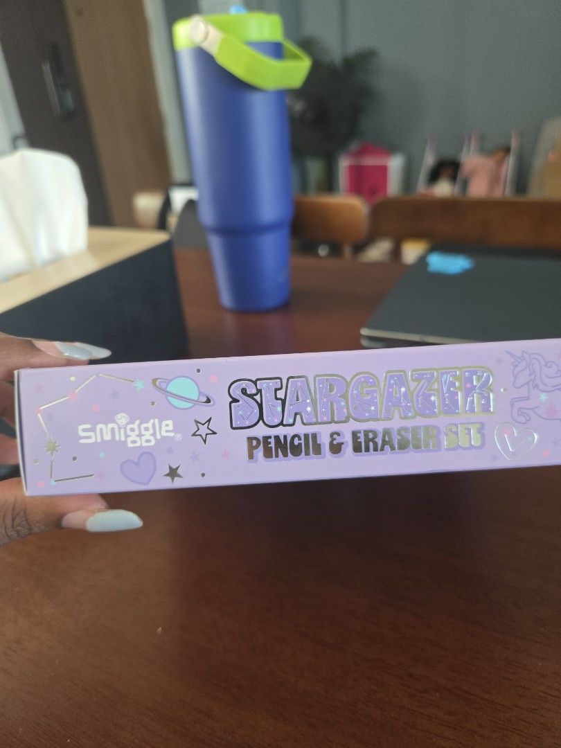 Smiggle Stargazer Pencil & Eraser Set (Category: Stationery & School Supplies) located in Singapore. Submitted by van.eee (Listing ID 1430484112, Image 3). Description: Brand new Smiggle Stargazer pencil and eraser set. Includes 5 grey lead pencils, 4 erasers, and 1 sharpener. Perfect for school or as a gift. Features a cute design with unicorns and butterflies..