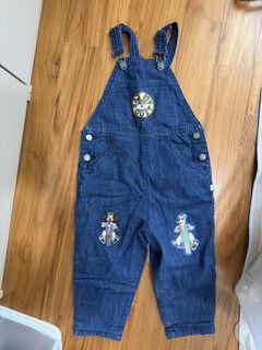 (Category: ) located in . Submitted by declutter023 (Listing ID 1430448867, Image 1). Description: .