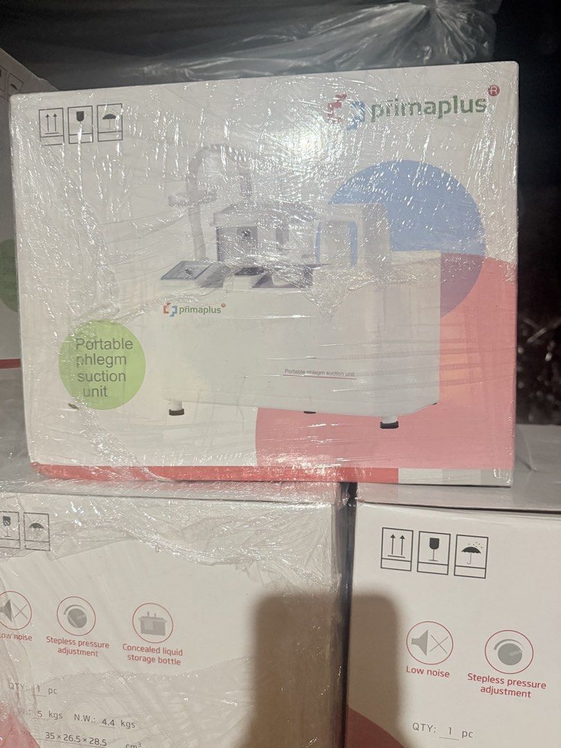 Suction machine (Category: Medical Supplies & Tools) located in Manila. Submitted by rheata225 (Listing ID 1430535555, Image 1). Description: .