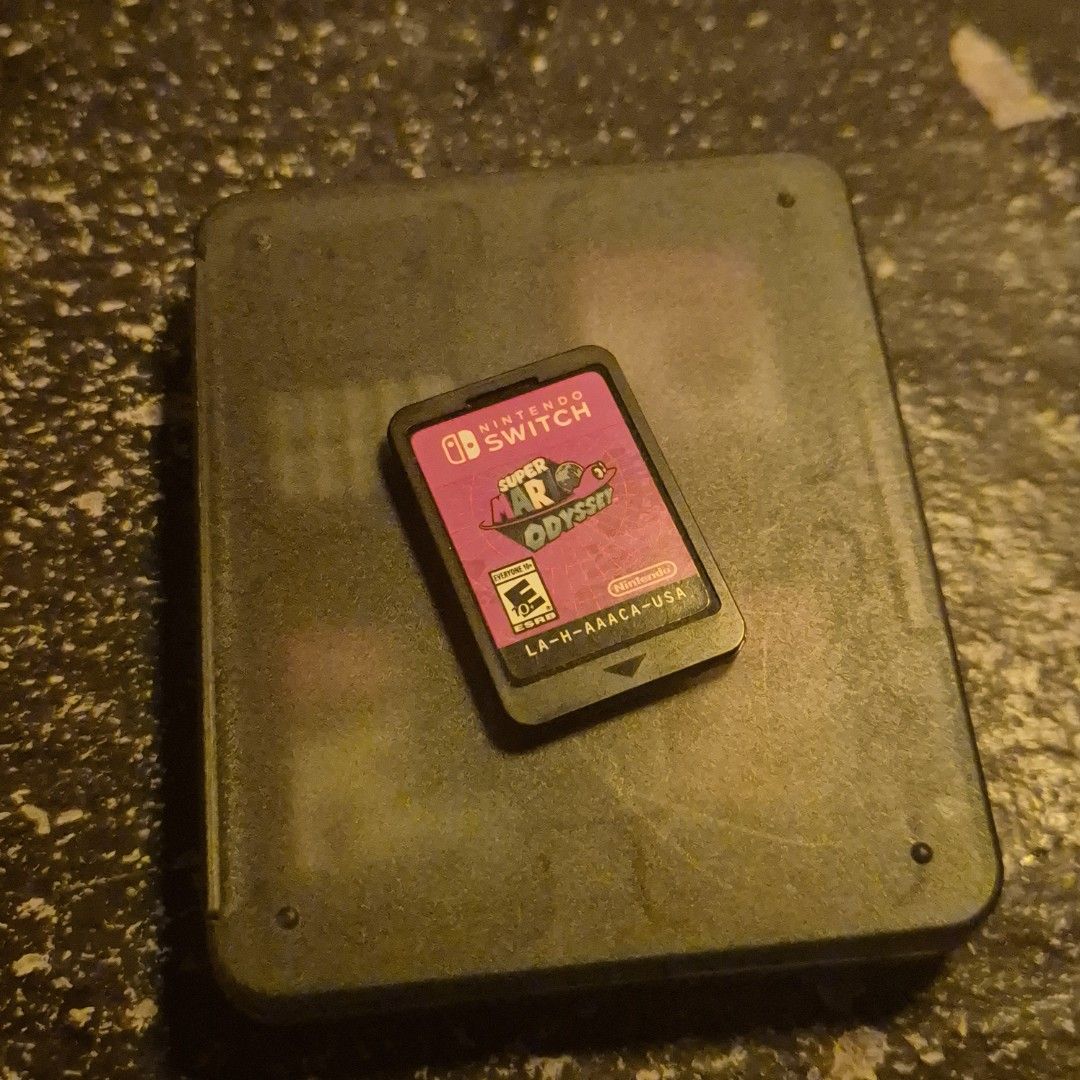 Super Mario Odyssey (Cartridge Only), Video Gaming, Video Games ...