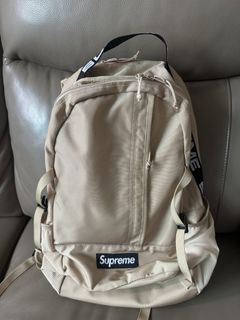 （分類：）位於 。 由 sneakerist 提交（商品編號 1430453570，圖片 1）。簡介： 。