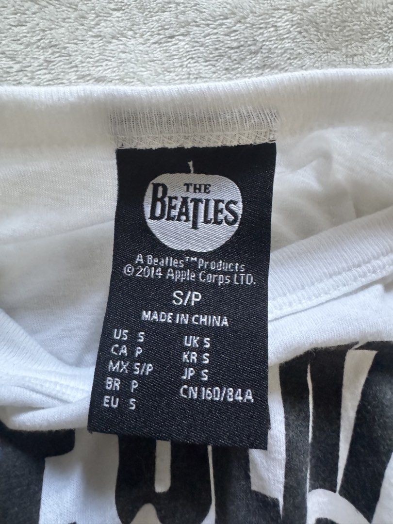 The Beatles Cropped Baby Tee (Category: Shirts) located in Quezon City. Submitted by chrollo7 (Listing ID 1430442857, Image 2). Description: Size: US Small Condition: Worn once.