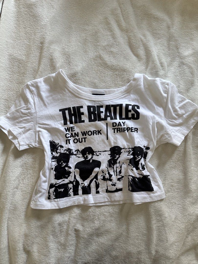 The Beatles Cropped Baby Tee (Category: Shirts) located in Quezon City. Submitted by chrollo7 (Listing ID 1430442857, Image 3). Description: Size: US Small Condition: Worn once.