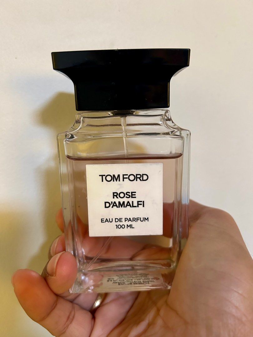 Tom Ford Rose D'Amalfi Eau de Parfum 100ml perfume authentic preloved (Category: Fragrance & Deodorants) located in Taguig. Submitted by ramsthrift (Listing ID 1430403384, Image 1). Description: Authentic lightly used Tom Ford Rose D'Amalfi 100ml perfume * guaranteed authentic * no box * floral fruity fragrance features notes of rose, bergamot and heliotrope .