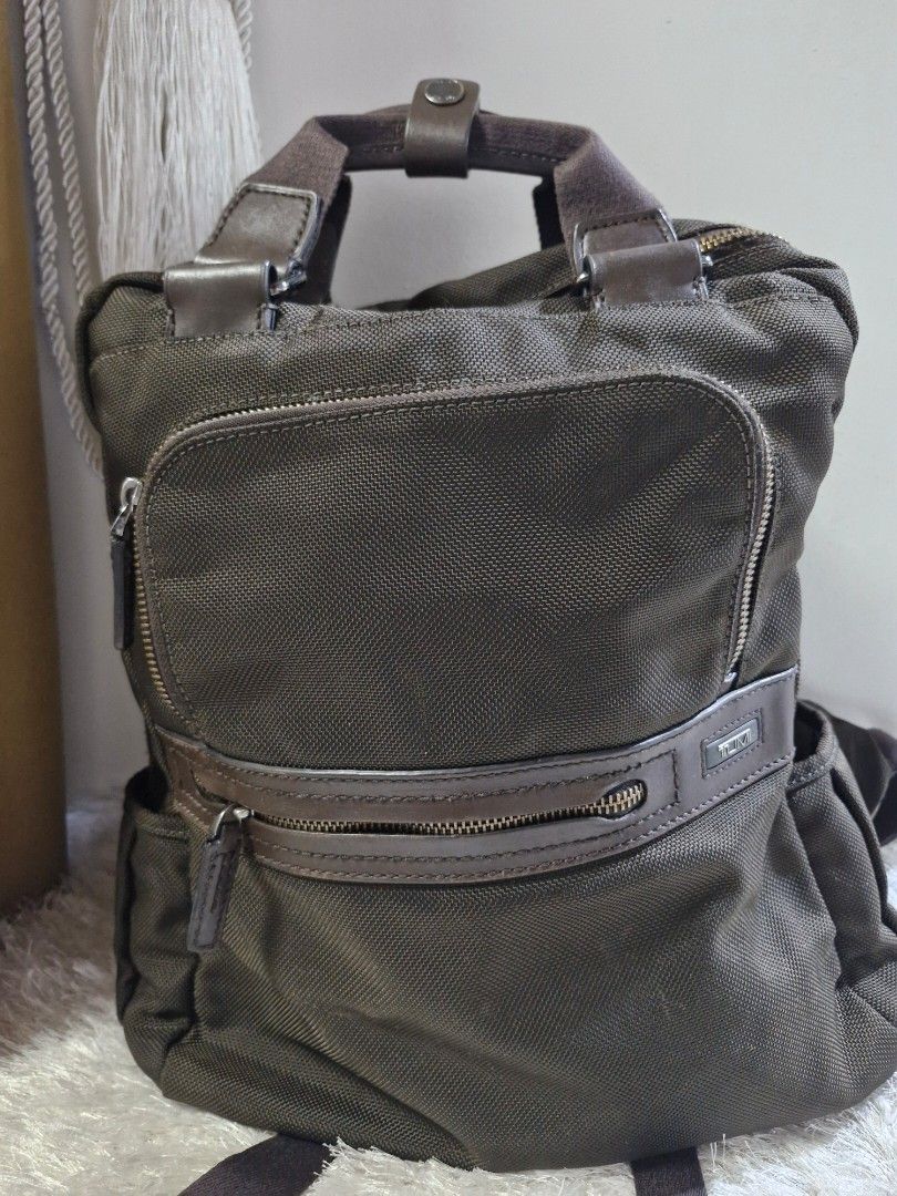 Tumi backpack (Category: Backpacks) located in Lapu Lapu. Submitted by ej882019 (Listing ID 1430497442, Image 1). Description: excellent used condition no flaws.