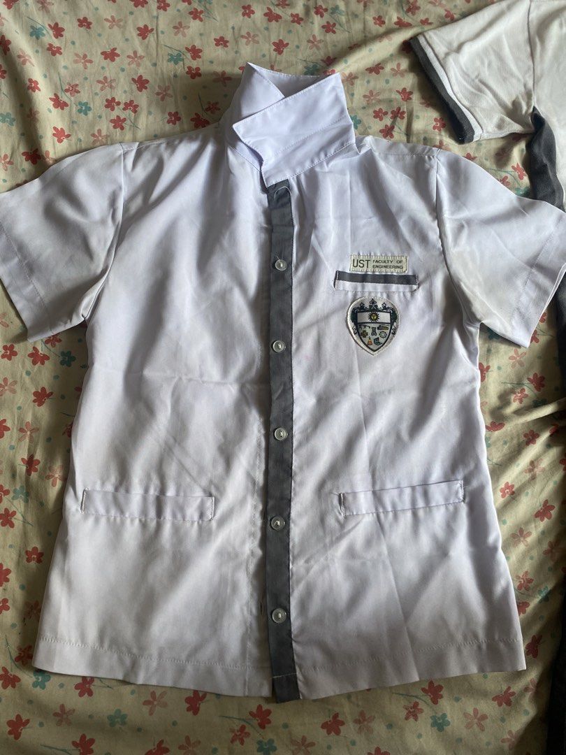 UST Engineering Type B Uniform Set & Blouse (Category: Sets or Coordinates) located in Quezon City. Submitted by mybearii (Listing ID 1430431228, Image 2). Description: Blouse - Medium Type B uniform - Large 5 pcs of Type B top available 150 for each set 150 for blouse.
