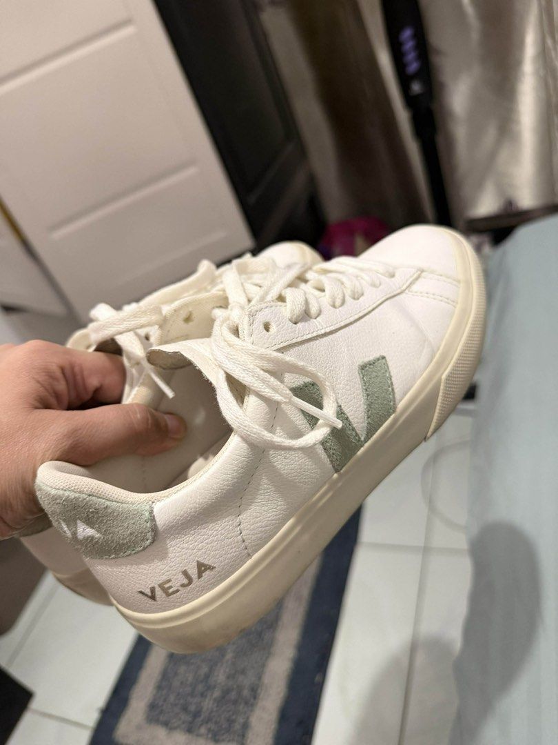 Veja Campo ChromeFree Leather Sneakers (Category: Sneakers) located in San Fernando. Submitted by bizarrethrifting (Listing ID 1430410224, Image 1). Description: 7 womens Used 4 times in events 9500 original price Pm to purchase.