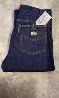 (Category: ) located in . Submitted by the91denimstore (Listing ID 1430592500, Image 1). Description: .