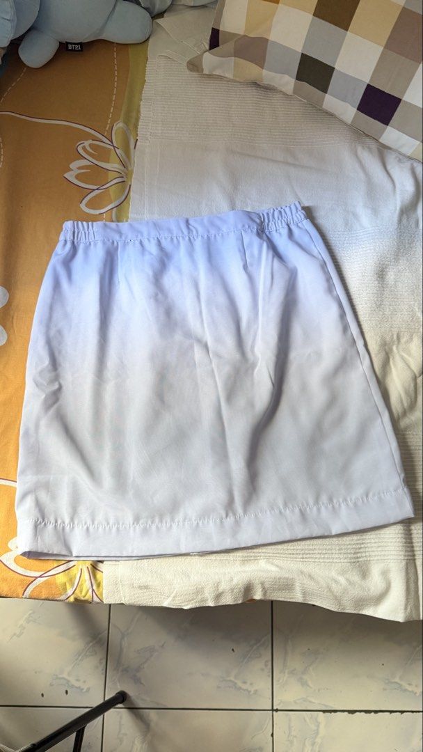 Oath Taking White Nursing Uniform Set (Category: Sets or Coordinates) located in San Juan City. Submitted by _kathreyess (Listing ID 1430596224, Image 3). Description: Fits Large Probable measurements Bust 37 Waist 33 Hip 40.
