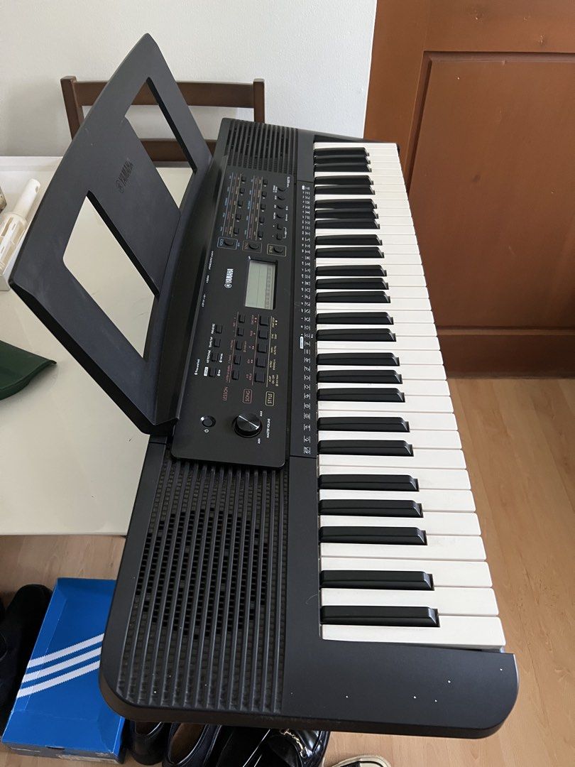 Yamaha keyboard PSR-E273 (Category: Musical Instruments) located in Quezon City. Submitted by jjdoubletake (Listing ID 1430440449, Image 3). Description: Yamaha keyboard with stand RF: no time to play instruments :( .